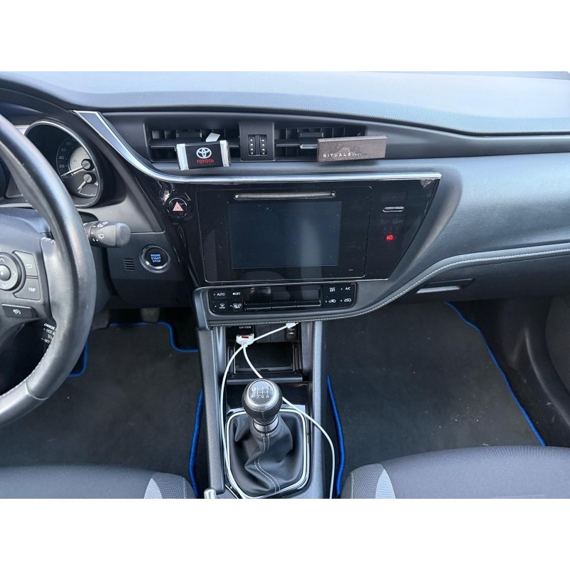 TOYOTA AURIS 1.2T Design RADAR DE RECULE ENTRETIEN COMPLET GARANTIE 12 MOIS