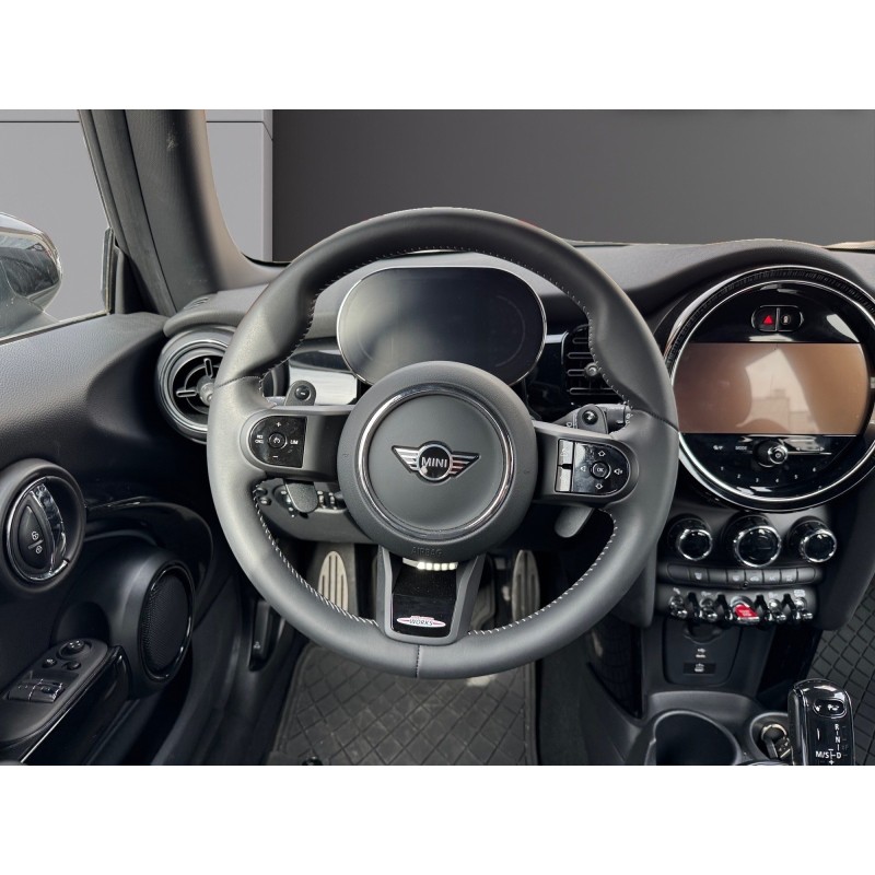 MINI HATCH 3 PORTES F56 LCI II Cooper S 178 ch BVA7 Finition JCW Contrat entretiens 4 ans ou 60 000 km Carplay Garantie 12 mois