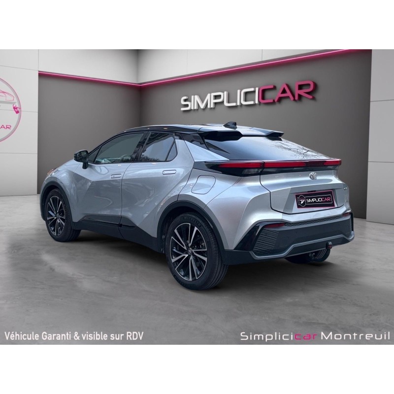 TOYOTA C-HR HYBRIDE MY23 1.8L Collection TOIT OUVRANT ATTELAGE GARANTIE 12 MOIS