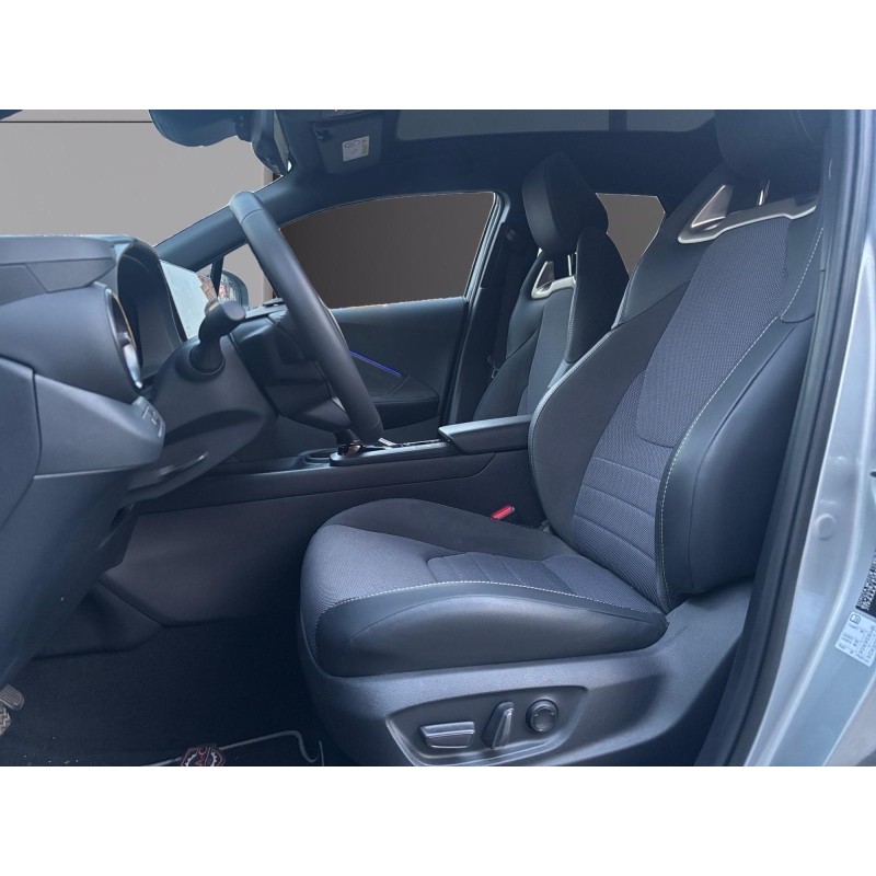 TOYOTA C-HR HYBRIDE MY23 1.8L Collection TOIT OUVRANT ATTELAGE GARANTIE 12 MOIS