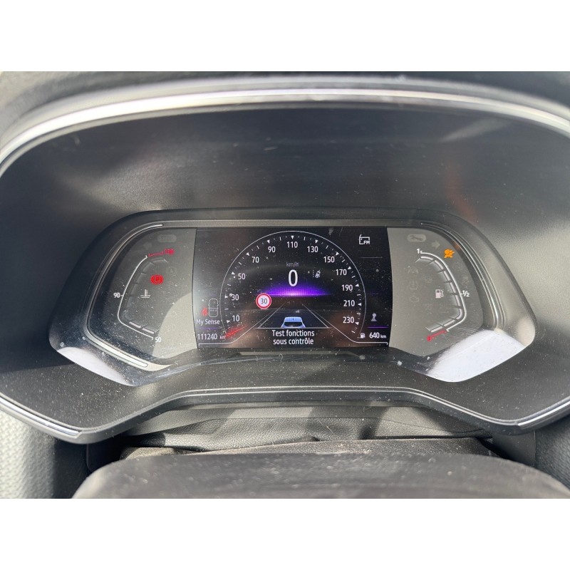 RENAULT CLIO V Blue dCi 115 Intens Carplay Caméra de recul Virtual cockpit Garantie 12 mois