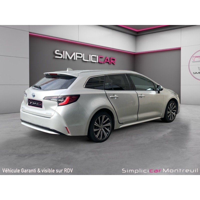 TOYOTA COROLLA TOURING SPORTS HYBRIDE MY22 122h Design garantie 12 mois carplay sièges chauffants