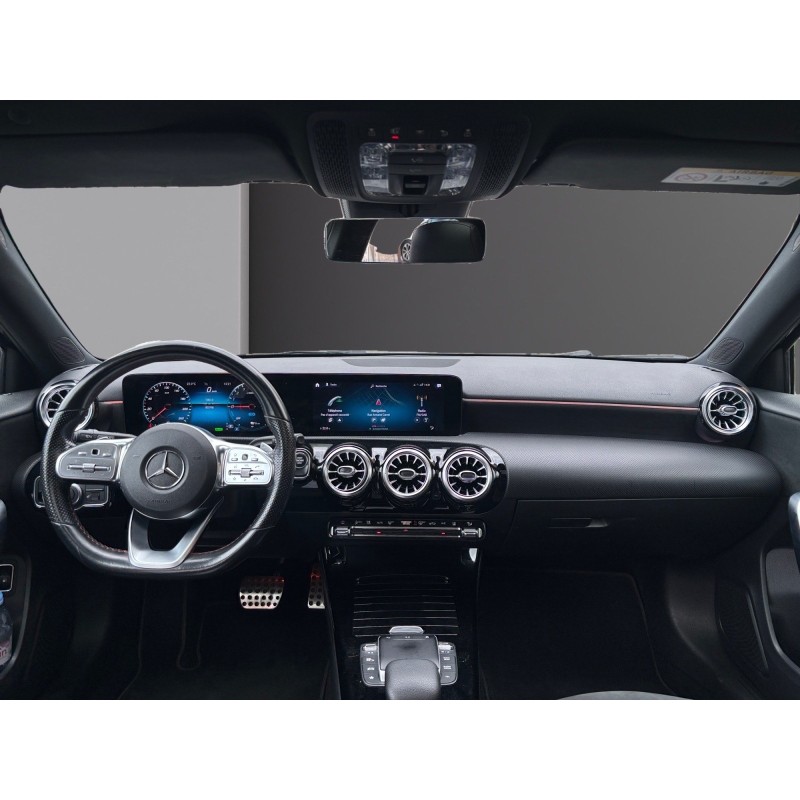 MERCEDES CLASSE A 250 e 8G-DCT AMG Line Toit ouvrant Garantie 12 mois