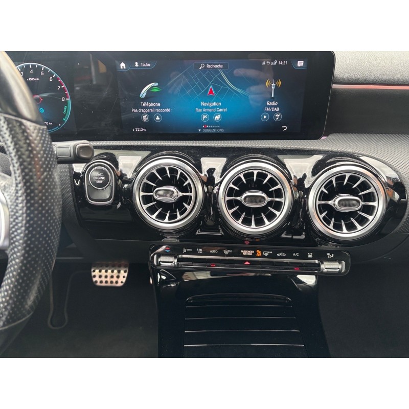 MERCEDES CLASSE A 250 e 8G-DCT AMG Line Toit ouvrant Garantie 12 mois