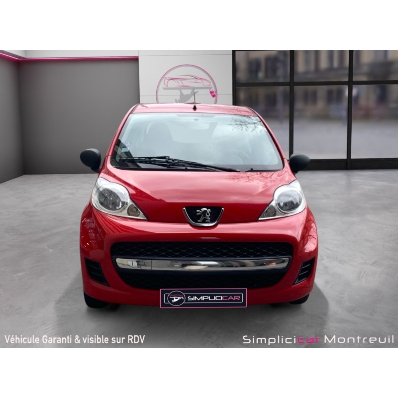 PEUGEOT 107 1.0e 12V 68ch BLUE LION Urban