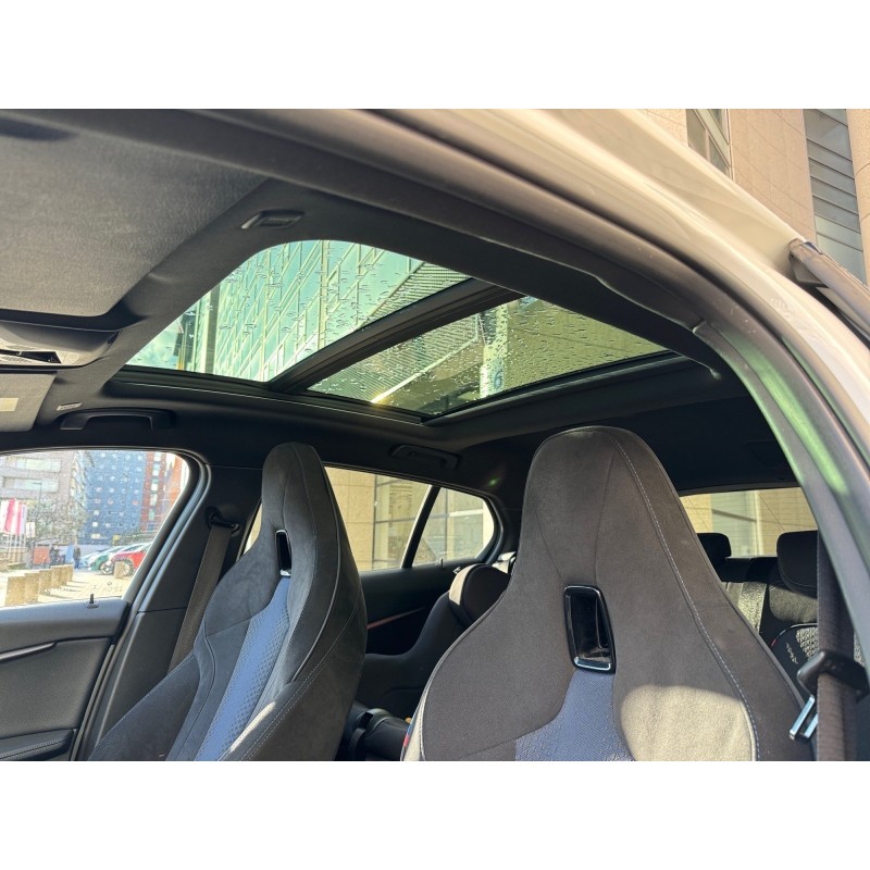 BMW SERIE 1 F40 118d 150 ch BVA8 M Sport Suivi BMW Harman Kardon Sièges électriques à mémoire chauffant Garantie 12 mois