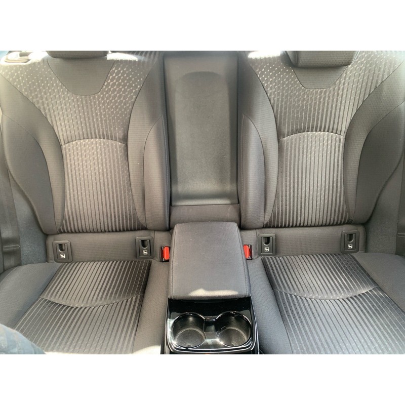 TOYOTA PRIUS PRO HYBRIDE RECHARGEABLE Solar camera sieges chauffant garantie 12 mois