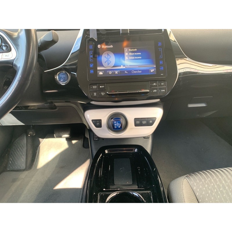 TOYOTA PRIUS PRO HYBRIDE RECHARGEABLE Solar camera sieges chauffant garantie 12 mois