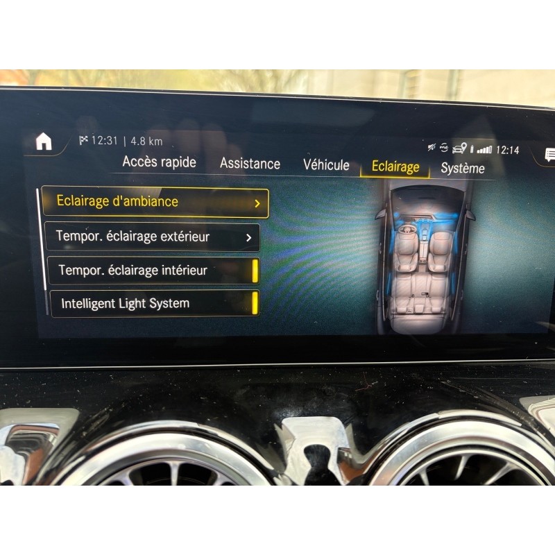 MERCEDES GLA 200 d 8G-DCT AMG Line Toit Cuir Led Entretien garantie 12 mois