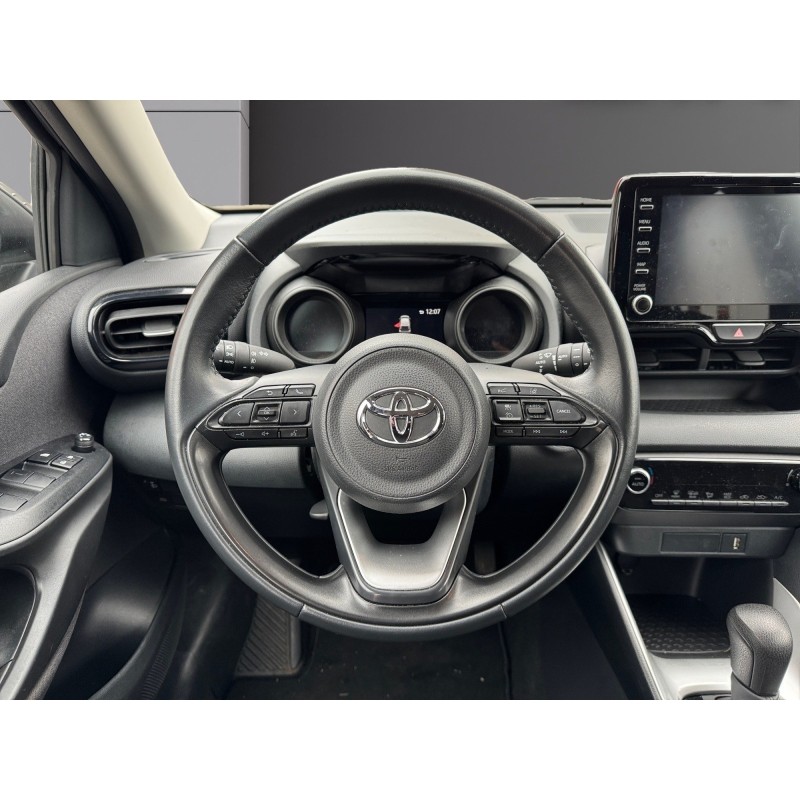 TOYOTA YARIS HYBRIDE MY22 116h Design Carplay Caméra de recul Garantie 12 mois