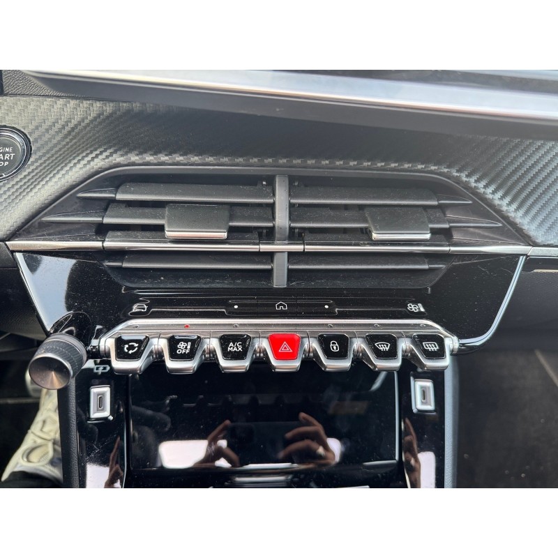 PEUGEOT 2008 PureTech 130 SS EAT8 GT Toit pano ouvrant Carplay Suivi Peugeot Garantie 12 mois