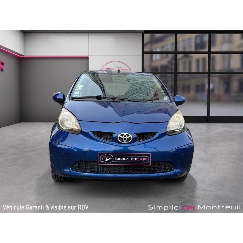 TOYOTA AYGO 1.0 VVT-i Les Bleus Suivis Complets Vitres électriques Garantie 12 mois
