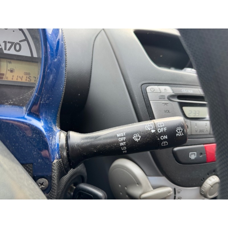 TOYOTA AYGO 1.0 VVT-i Les Bleus Suivis Complets Vitres électriques Garantie 12 mois