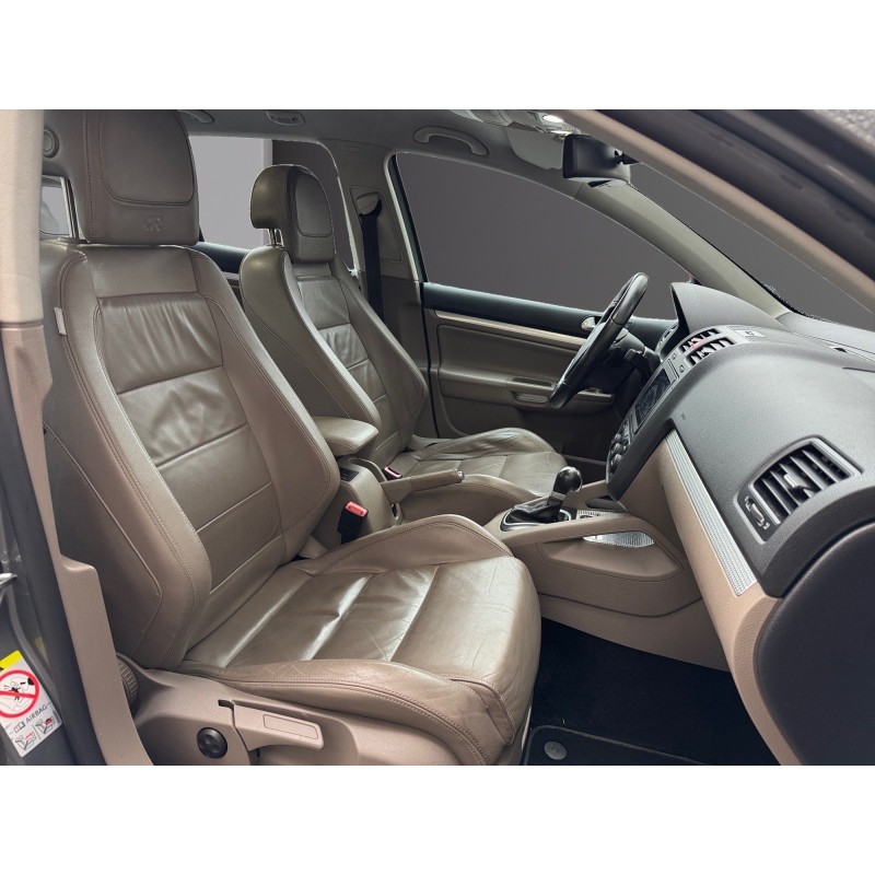 VOLKSWAGEN GOLF R32 3.2 V6 250 4Motion DSG Suivi VW Sièges cuir électriques chauffants Carplay Garantie 12 mois