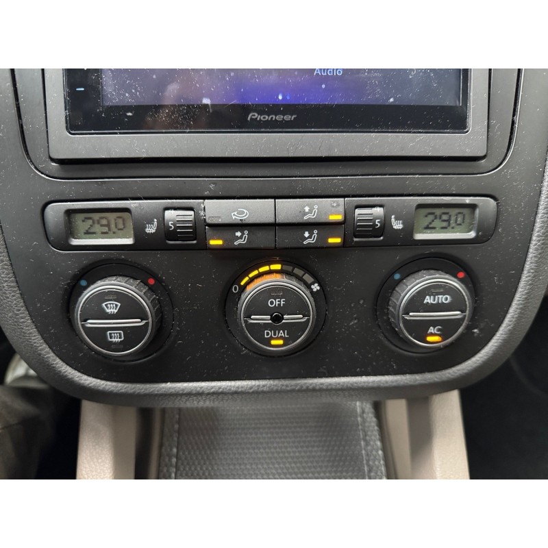 VOLKSWAGEN GOLF R32 3.2 V6 250 4Motion DSG Suivi VW Sièges cuir électriques chauffants Carplay Garantie 12 mois