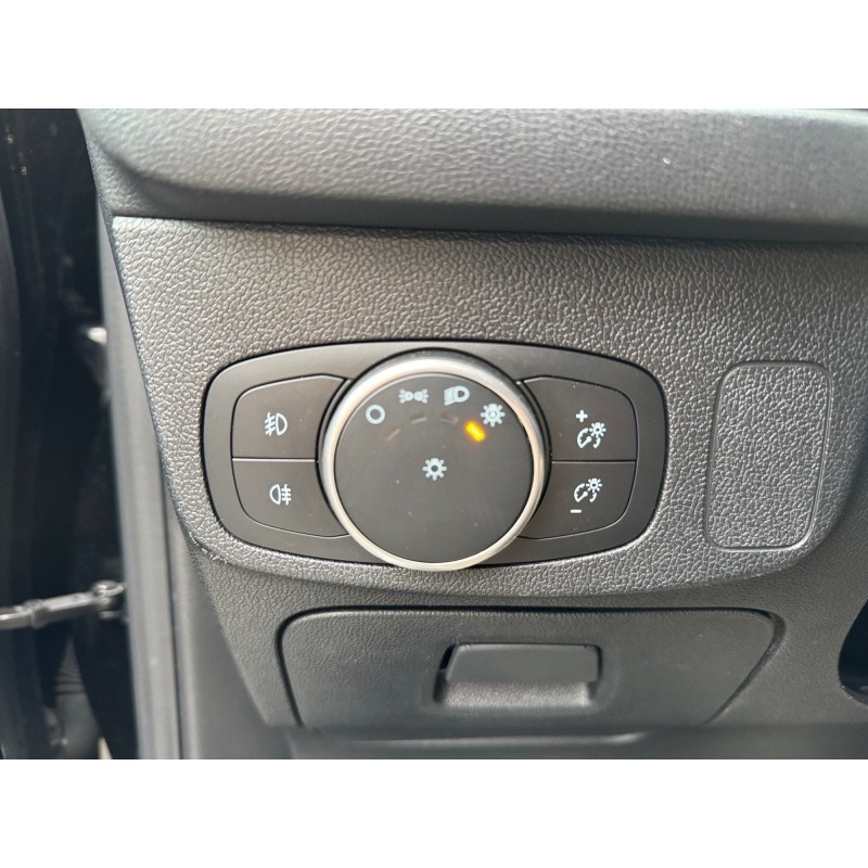 FORD FOCUS 1.5 EcoBlue 120 SS ST Line X Première main Suivis complet Ford Carplay Garantie 12 mois