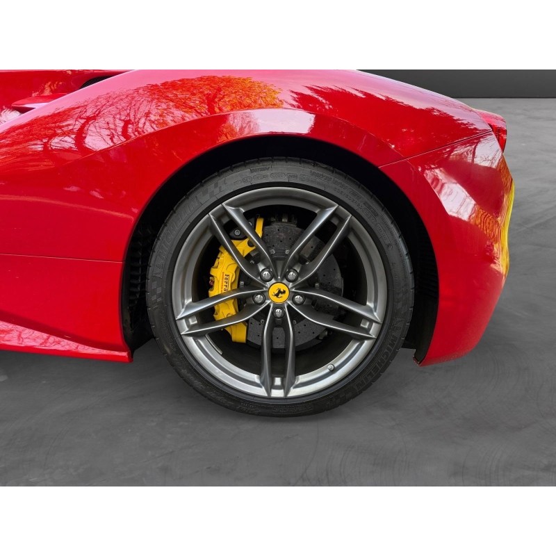 FERRARI 488 GTB 4.0 V8 670ch ROSSO CORSA ORIGINE FERRARI FRANCE 2EME MAIN
