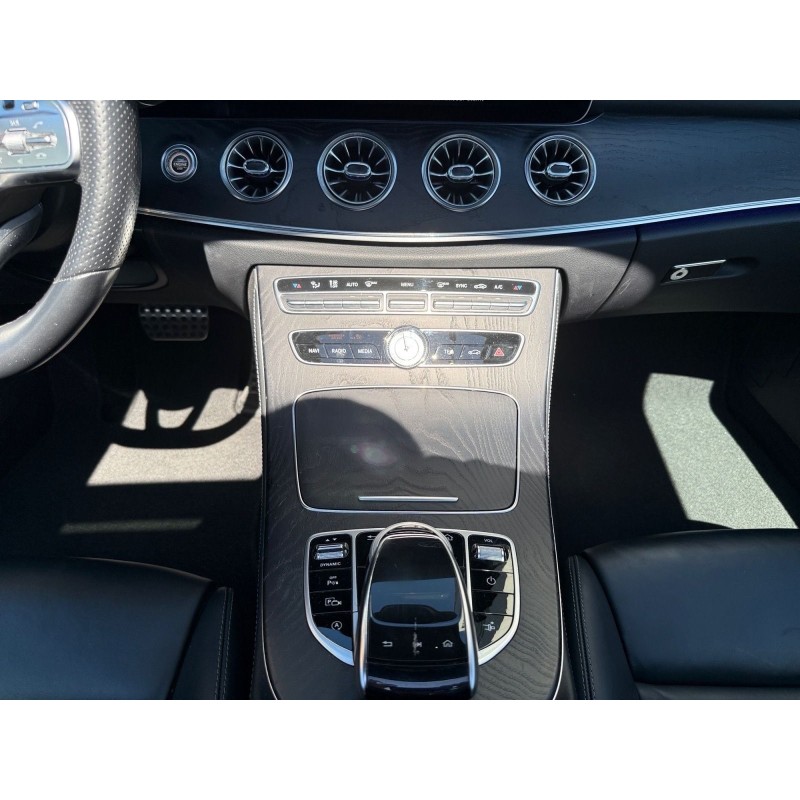 MERCEDES CLASSE E COUPE 300 9G-Tronic amg line  entretien complet mercedes, garantie 12 mois
