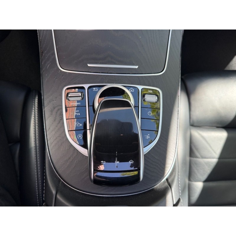 MERCEDES CLASSE E COUPE 300 9G-Tronic amg line  entretien complet mercedes, garantie 12 mois