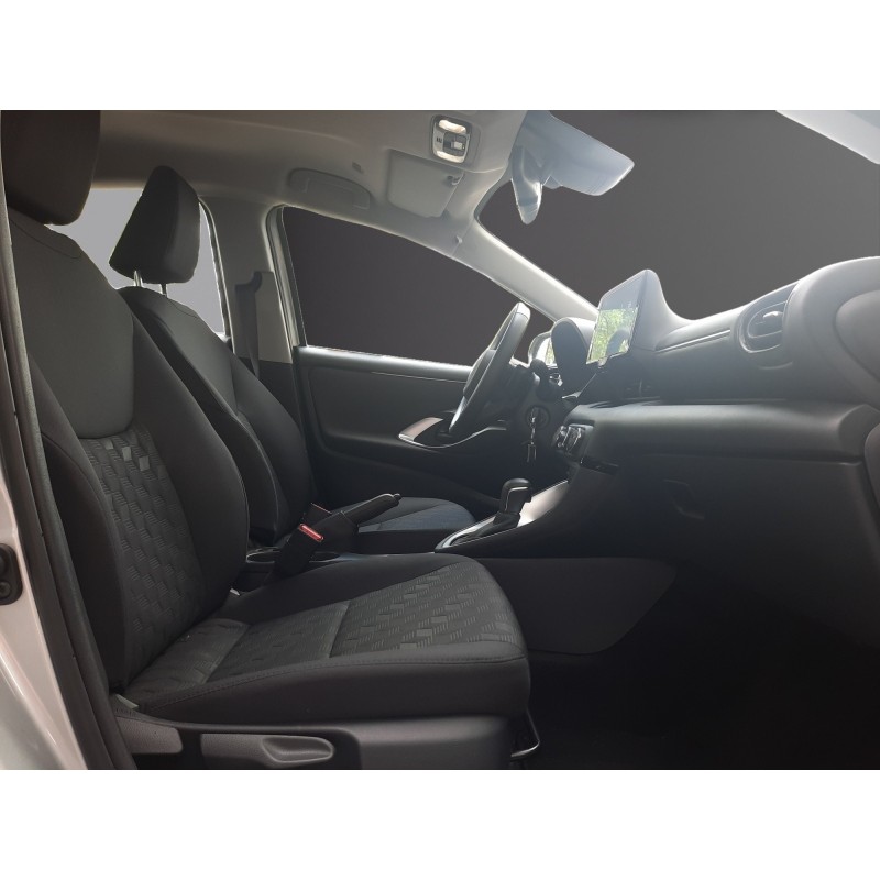 TOYOTA YARIS 1.5 VVT-i 120 DYNAMIC Business camera radars boite auto alarme garantie