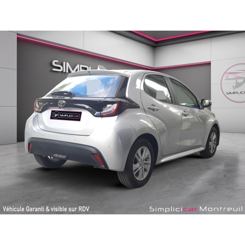 TOYOTA YARIS 1.5 VVT-i 120 DYNAMIC Business camera radars boite auto alarme garantie