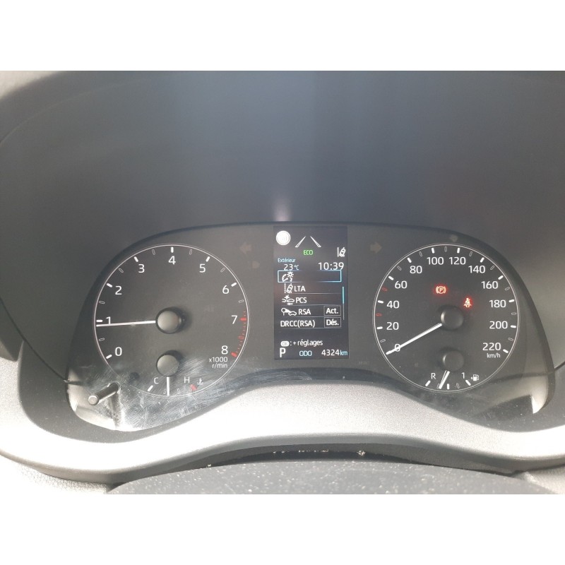 TOYOTA YARIS 1.5 VVT-i 120 DYNAMIC Business camera radars boite auto alarme garantie