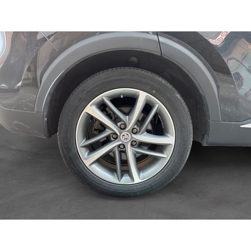 MG EHS 1.5T GDI PHEV Luxury