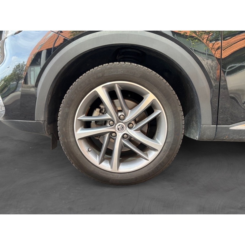 MG EHS 1.5T GDI PHEV Luxury