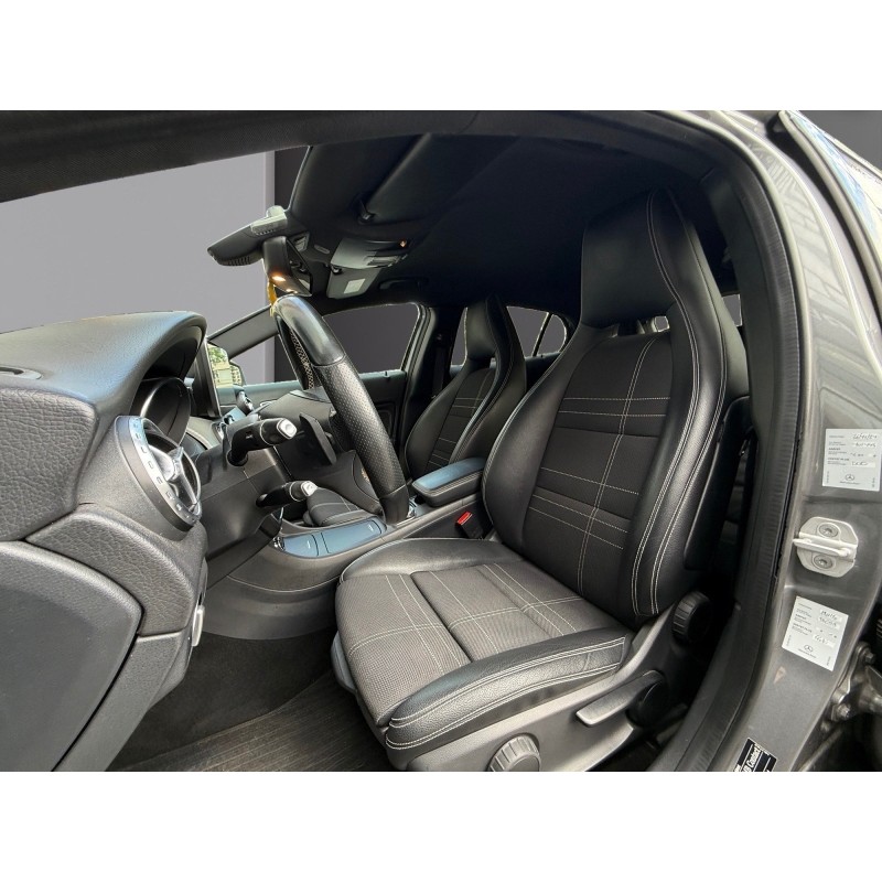 MERCEDES CLASSE GLA 200 entretien complet constructeur, vidange de boite réalisée, garantie 12 mois