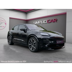 PORSCHE MACAN  639 CV TURBO E V Pack Sport Chrono Roue directrice Bose Sieges chauffants CarPlay Garantie 12 mois