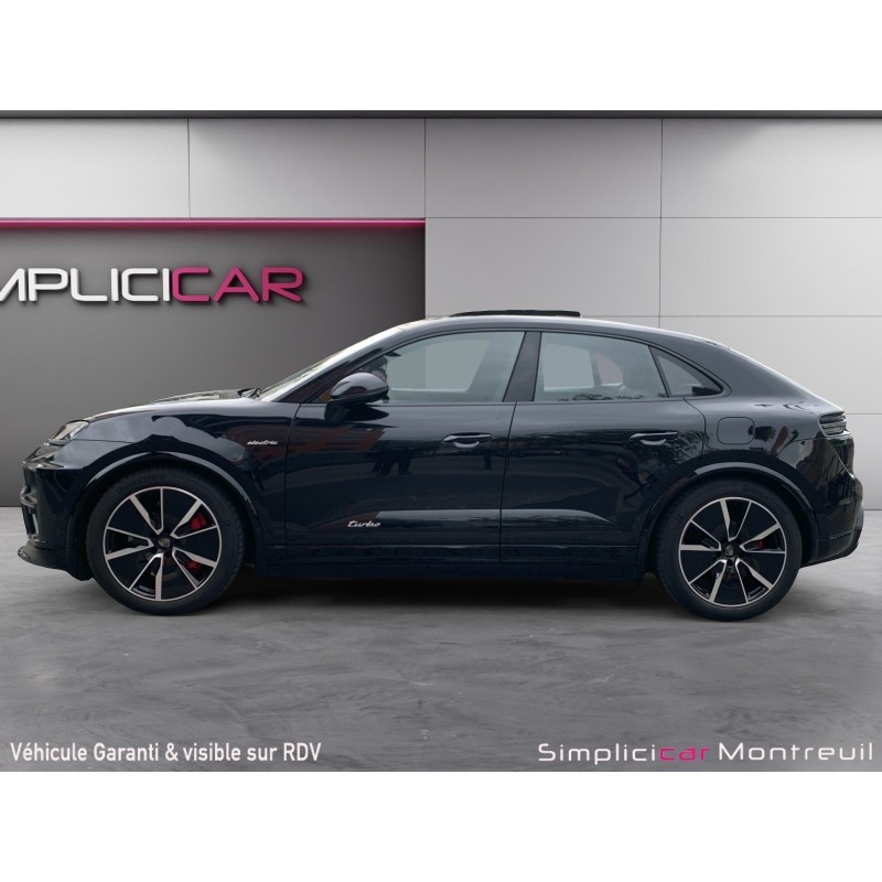 PORSCHE MACAN  639 CV TURBO E V Pack Sport Chrono Roue directrice Bose Sieges chauffants CarPlay Garantie 12 mois
