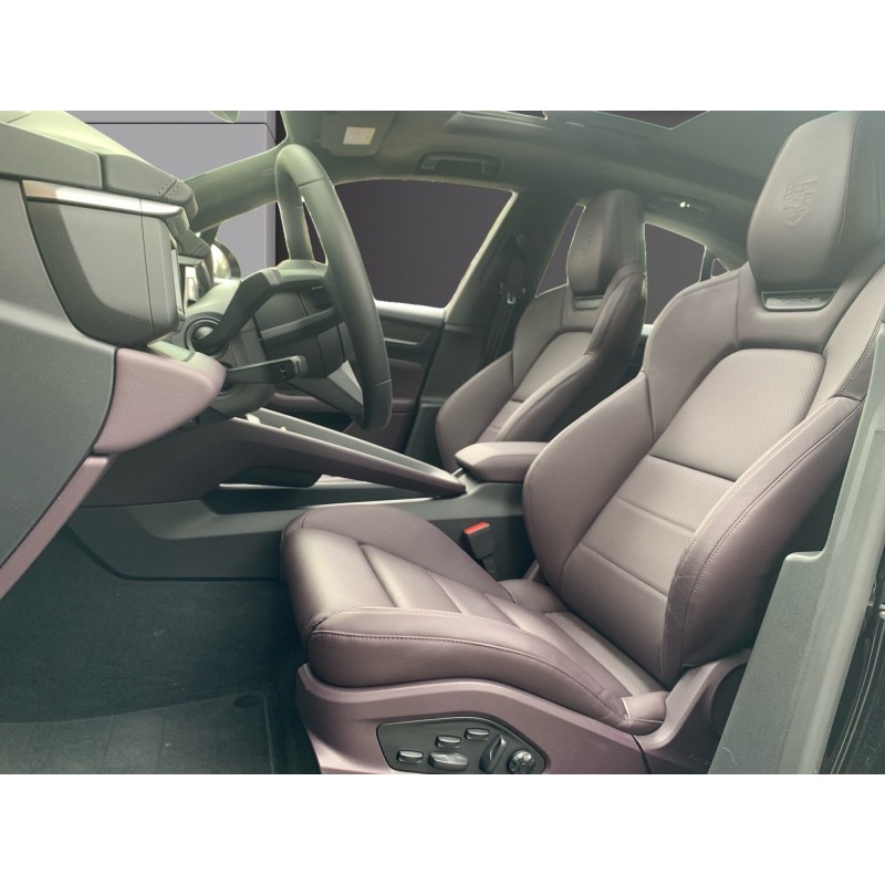 PORSCHE MACAN  639 CV TURBO E V Pack Sport Chrono Roue directrice Bose Sieges chauffants CarPlay Garantie 12 mois