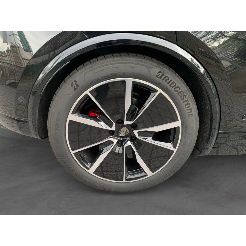 PORSCHE MACAN  639 CV TURBO E V Pack Sport Chrono Roue directrice Bose Sieges chauffants CarPlay Garantie 12 mois