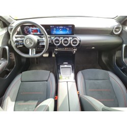 MERCEDES CLASSE A 250 e AMG Line suivi mercedes toit carplay garantie 12 mois