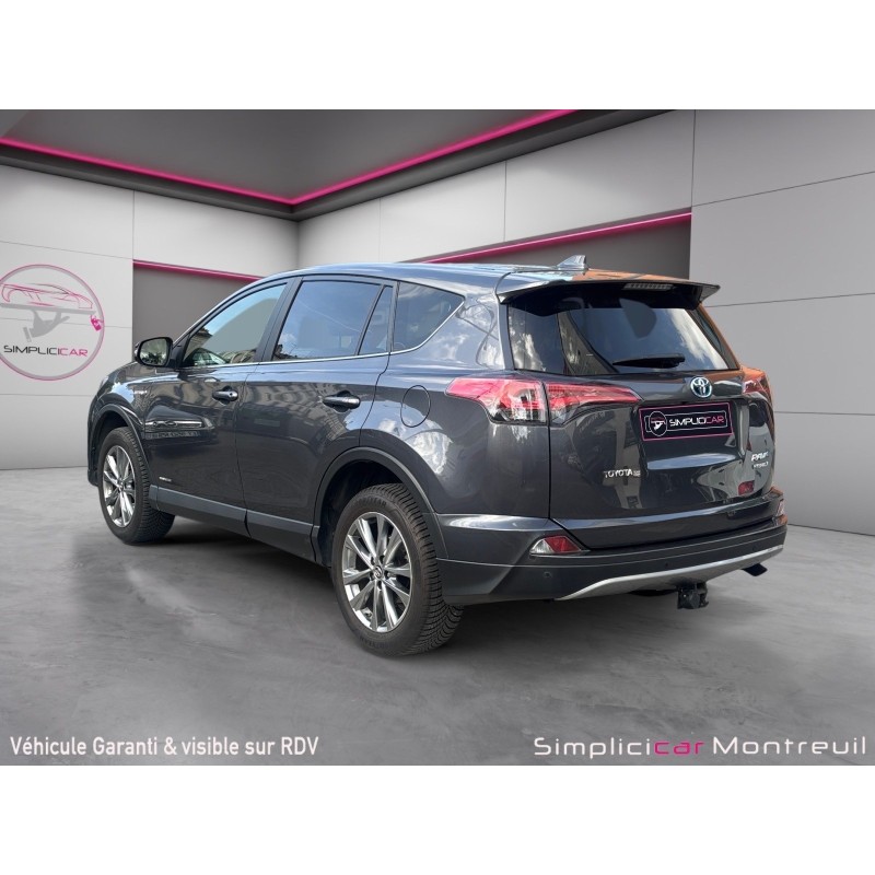 TOYOTA RAV4 HYBRIDE LCA 2017 PRO Pro AWD Dynamic Garantie 12 mois