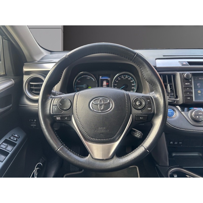 TOYOTA RAV4 HYBRIDE LCA 2017 PRO Pro AWD Dynamic Garantie 12 mois