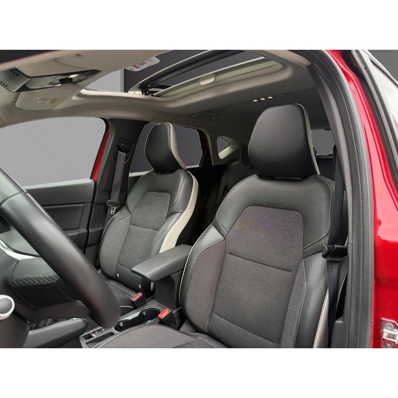 RENAULT CAPTUR TCe 130 FAP Intens Caméra de Recul Toit Ouvrant Entretien Complet Garantie 12 Mois